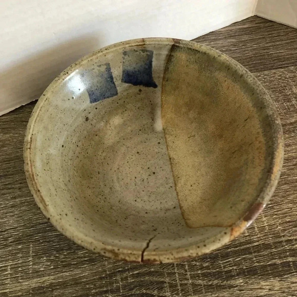 Vintage Hand Thrown  Pottery Bowl - Picture 1 of 13